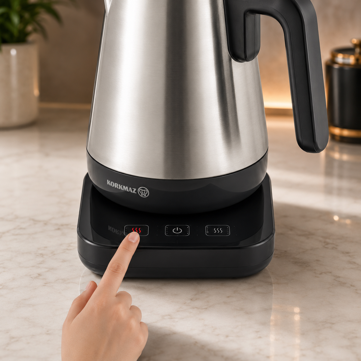 KORKMAZ MODERNA Teekocher 1600W